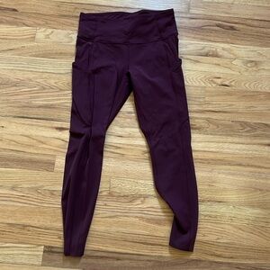 Lululemon fast & free leggings. Size 8 25” no pilling
